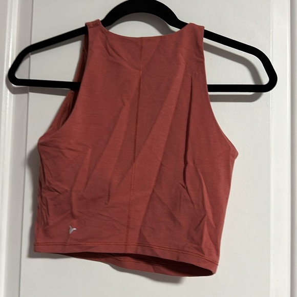 Old navy active workout top - Picture 3 of 3